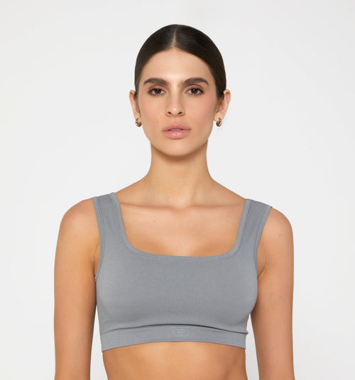 Blusa Tiras Deportiva
