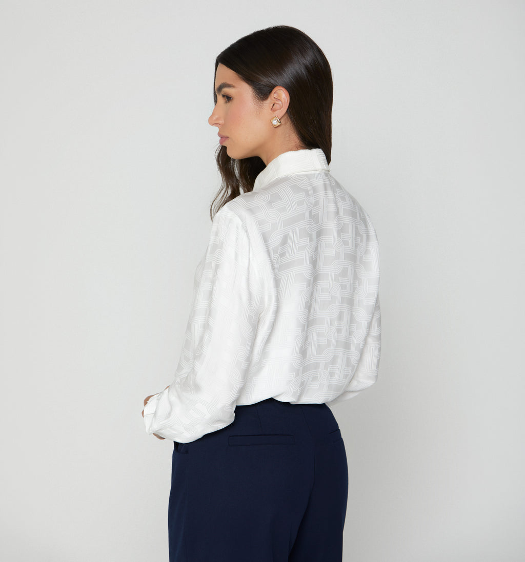 Blusa Camisera Con Corbata