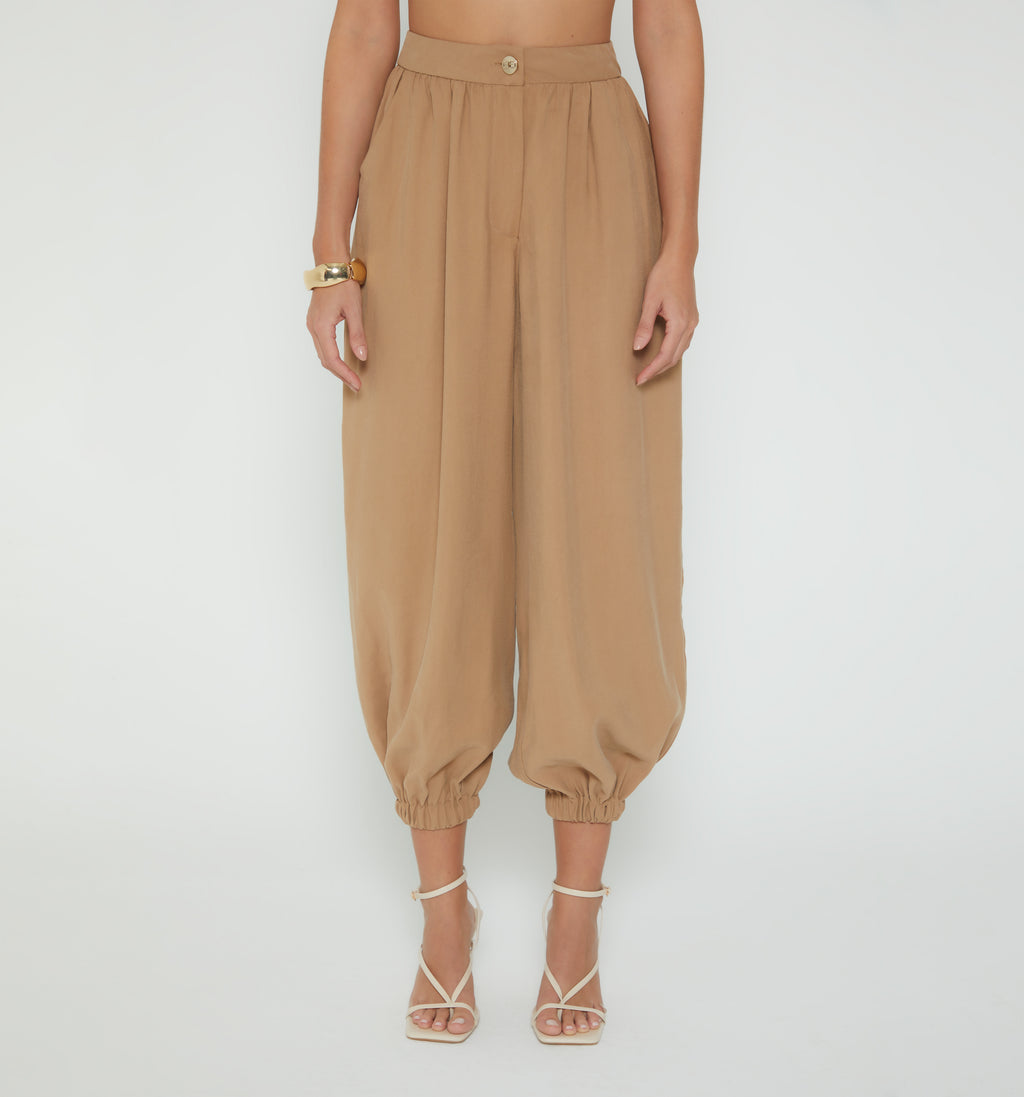 Pantalón Tipo Barrel